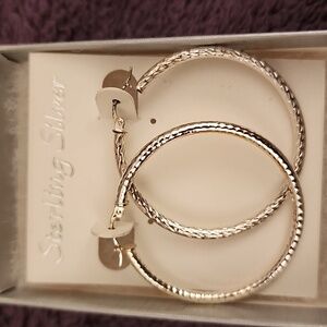 925 Sterling Silver Hoops with diamond cut accent